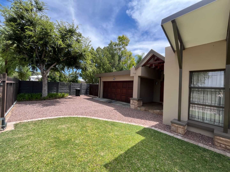 3 Bedroom Property for Sale in Middelpos Northern Cape